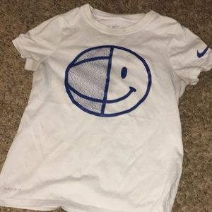 Nike t shirt